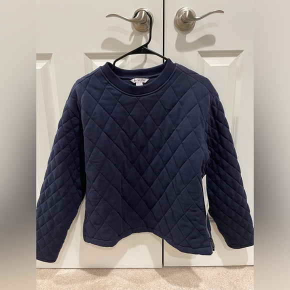 Athleta Tops - NWT Athleta Quilted Sweatshirt